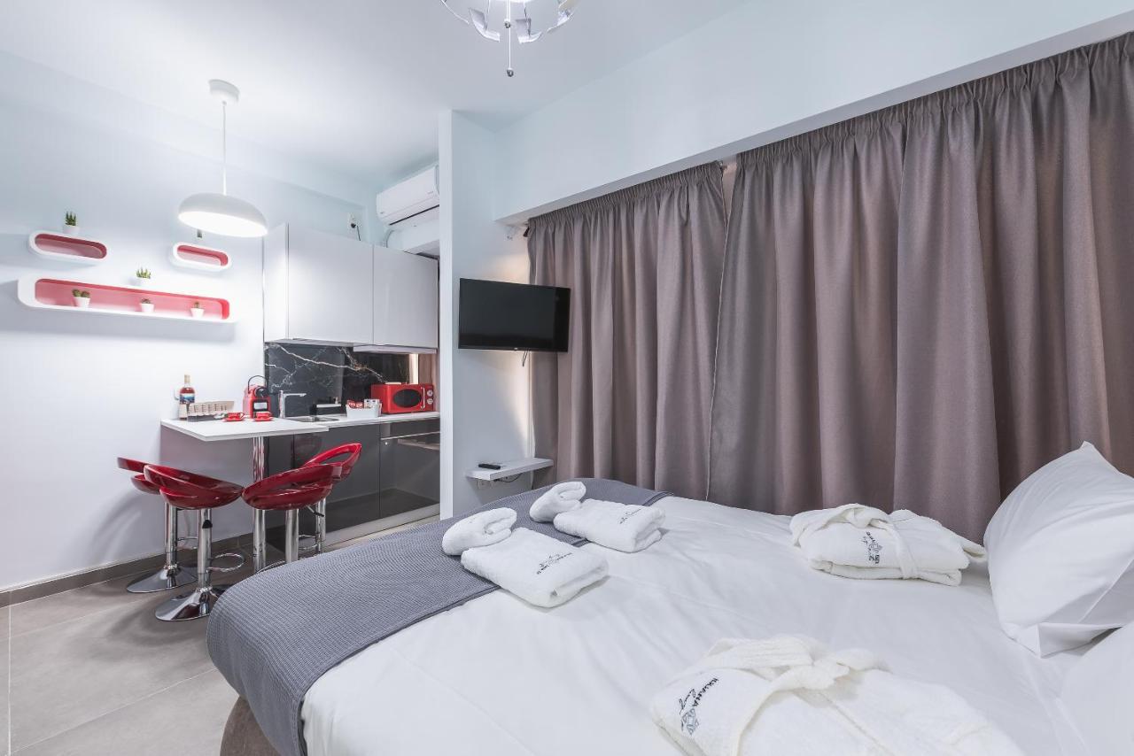Iguana Gold Luxury Suites 1Min From Ermou Str أثينا المظهر الخارجي الصورة